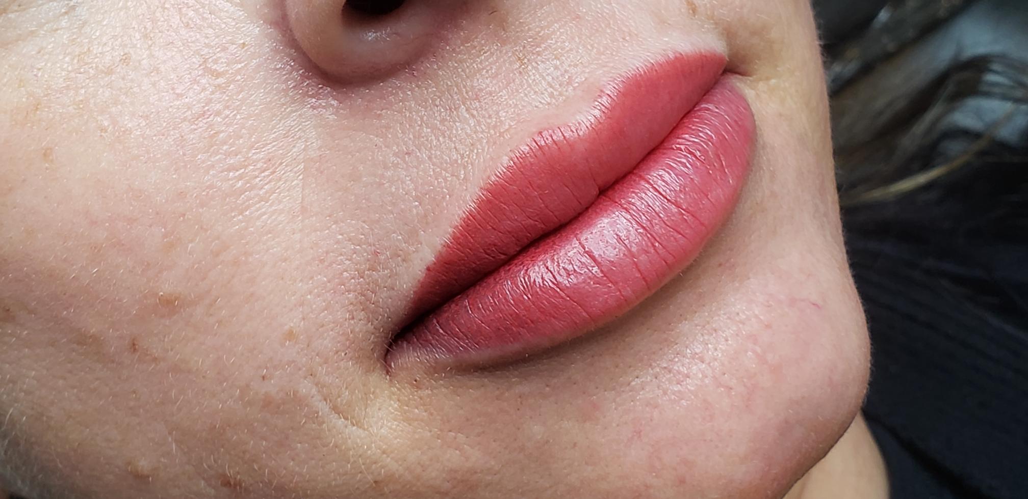 lip blush